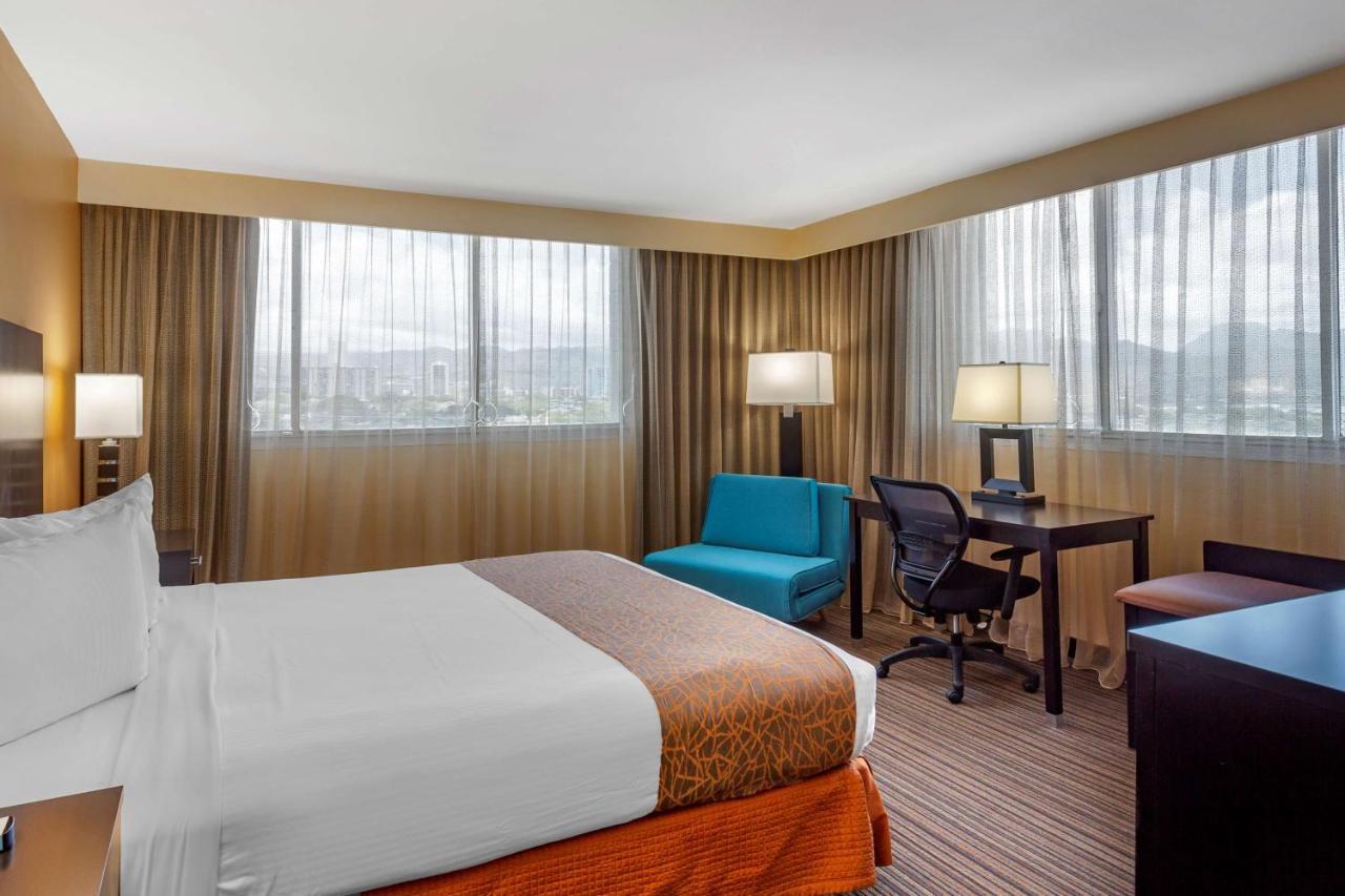 เบสต์ เวสเทิร์น เดอะ แพลาซา โฮเต็ล Hotel โฮโนลูลู ภายนอก รูปภาพ
