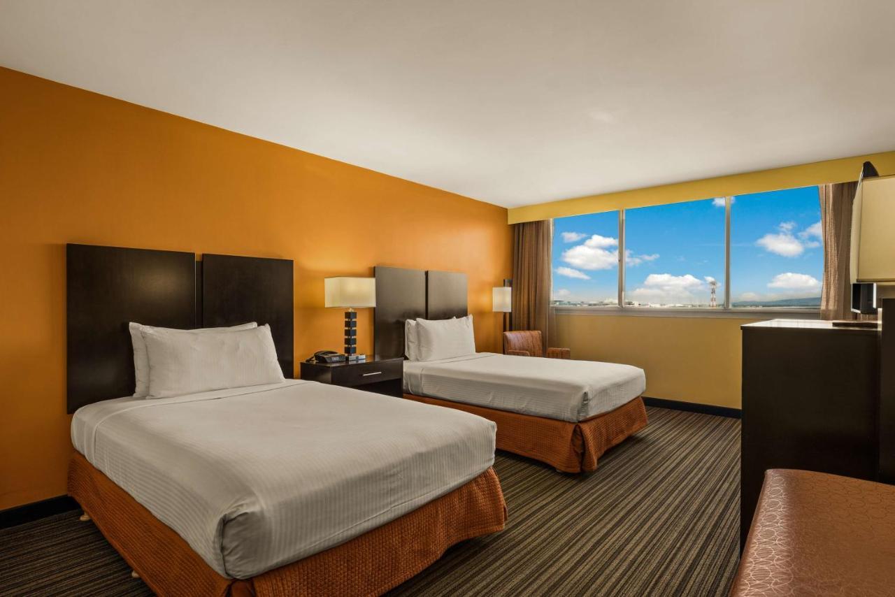 เบสต์ เวสเทิร์น เดอะ แพลาซา โฮเต็ล Hotel โฮโนลูลู ภายนอก รูปภาพ