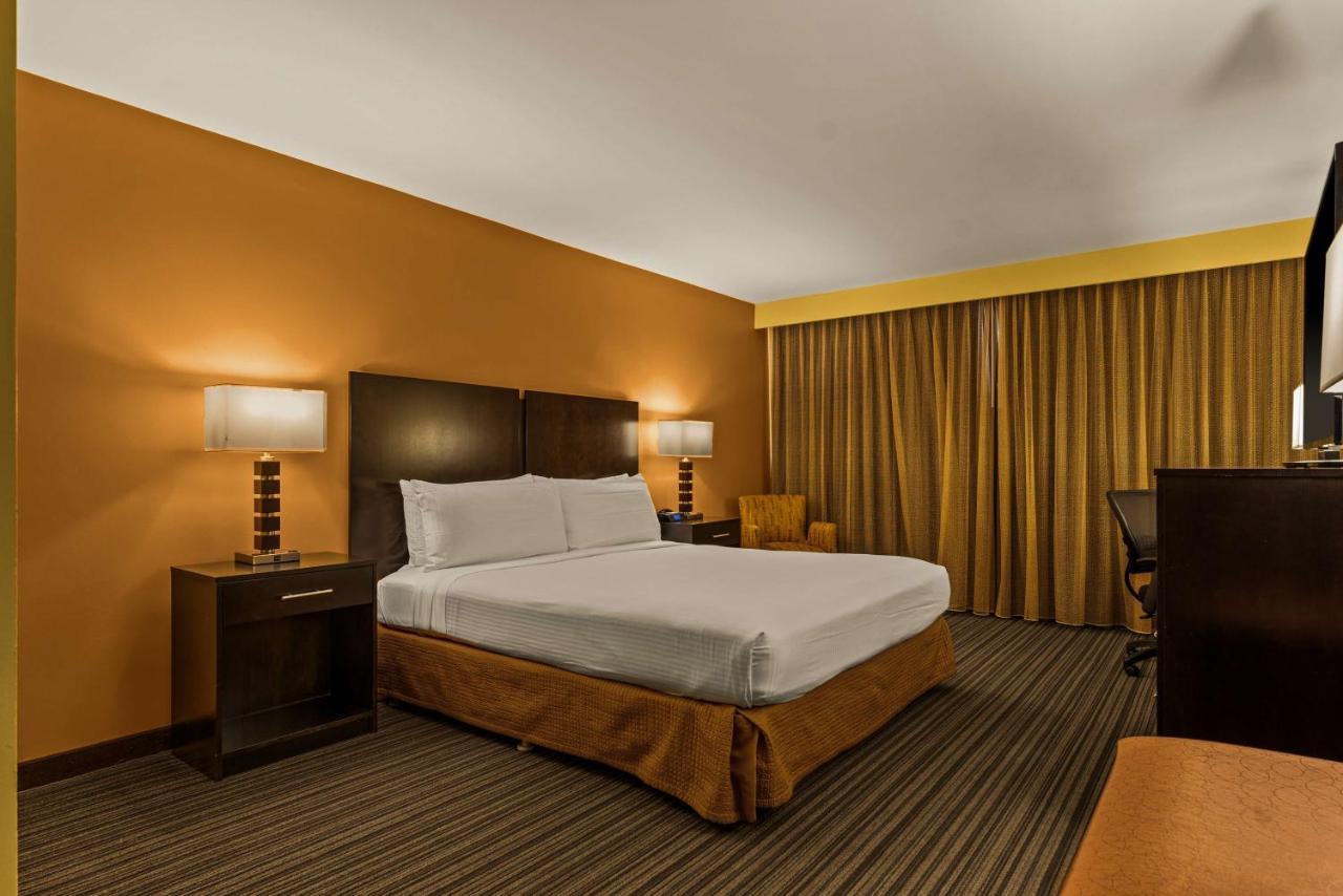 เบสต์ เวสเทิร์น เดอะ แพลาซา โฮเต็ล Hotel โฮโนลูลู ภายนอก รูปภาพ